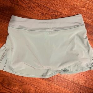 Lululemon play off the pleats skirt